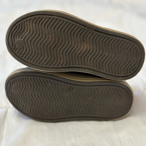 Sketchers Guzman Step Slip Ons 8T - Picture 4 of 4